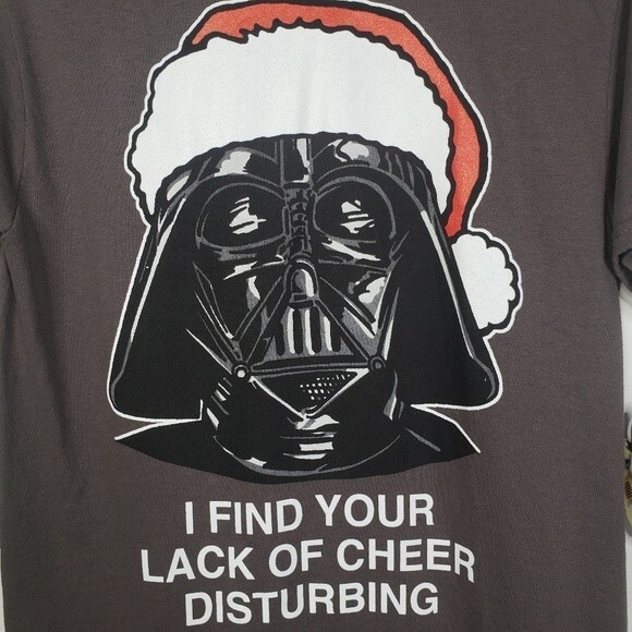 NWT Star Wars Darth Vader Christmas Tee Sz Sm - Picture 3 of 5